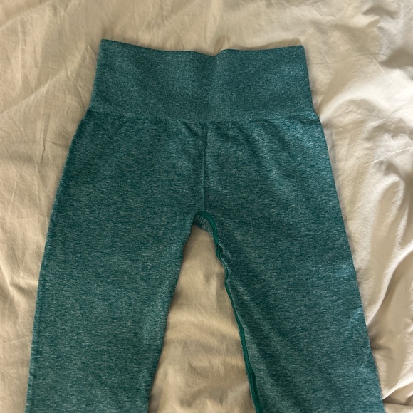 GYMSHARK LEGGINGS - Picture 2 of 3